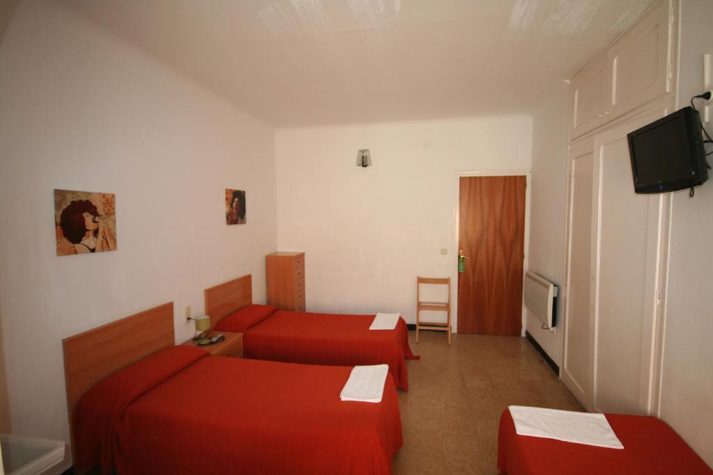 Hostal Juventus Портбоу Стая снимка